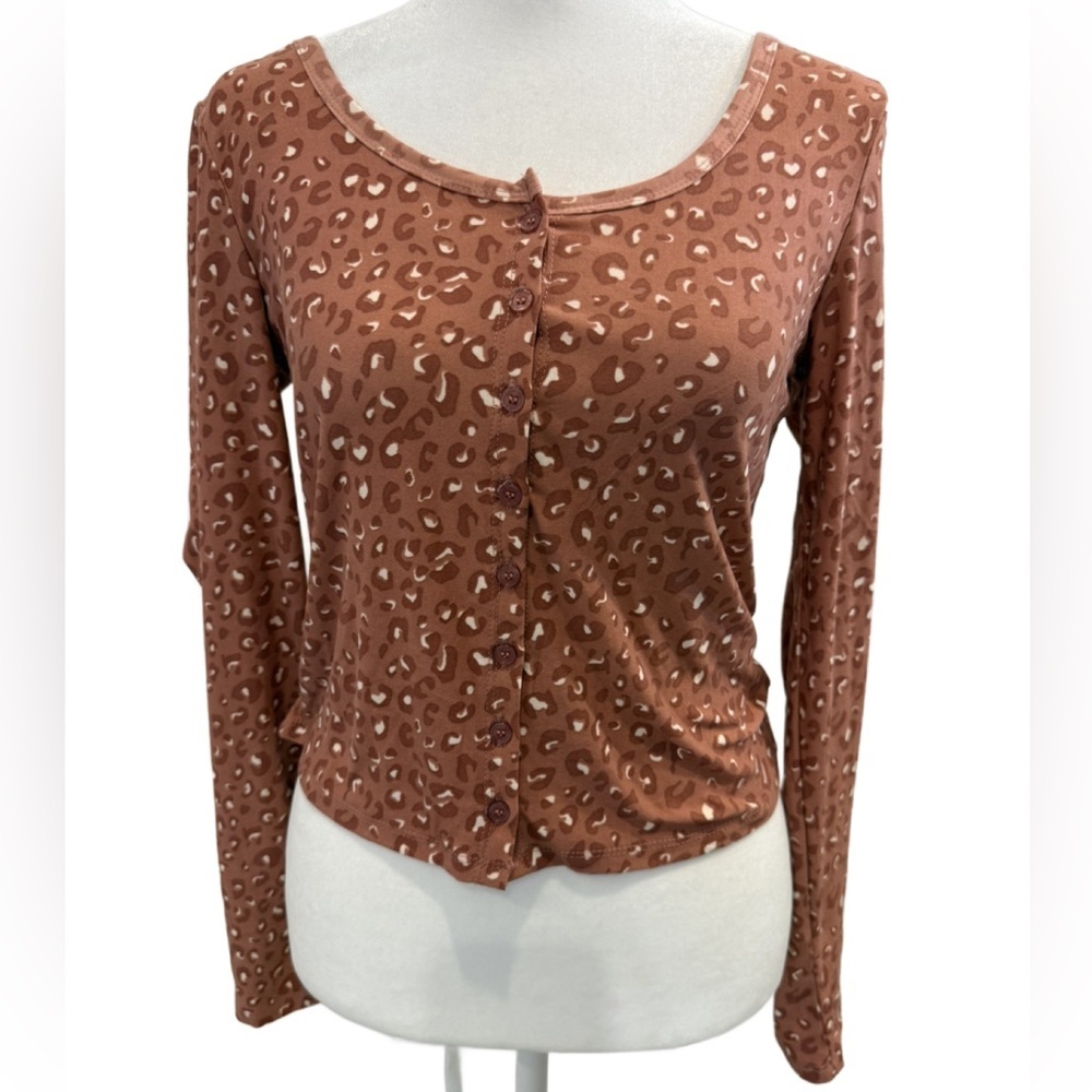 Pink Rose Brown Leopard Button Down Shirt, Small